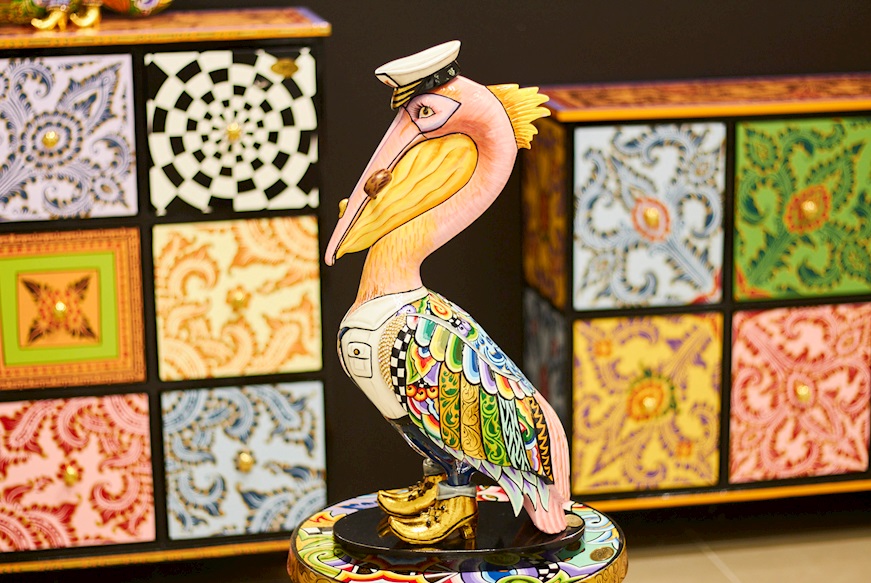 Pelican Petros L hand painted Tom's Drag