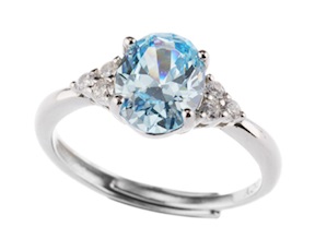Anello argento con ovale acquamarina e zirconi bianchi Sovrani