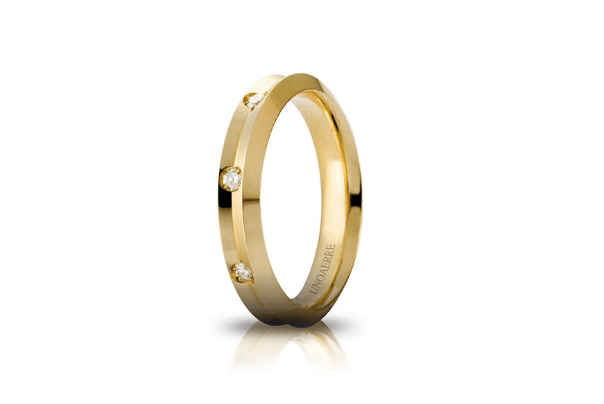 Wedding ring Corona gold 750‰ with diamonds Unoaerre