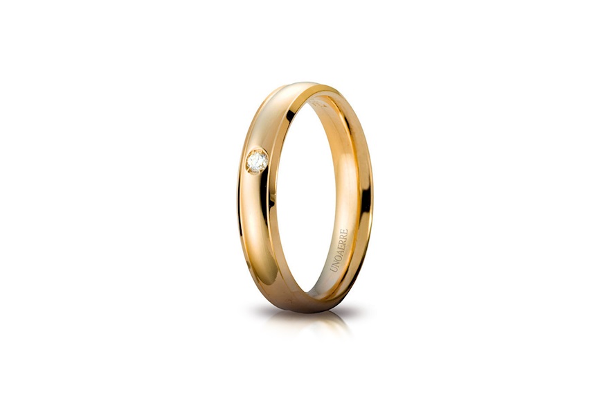 Wedding ring Orion gold 750‰ with diamond Unoaerre