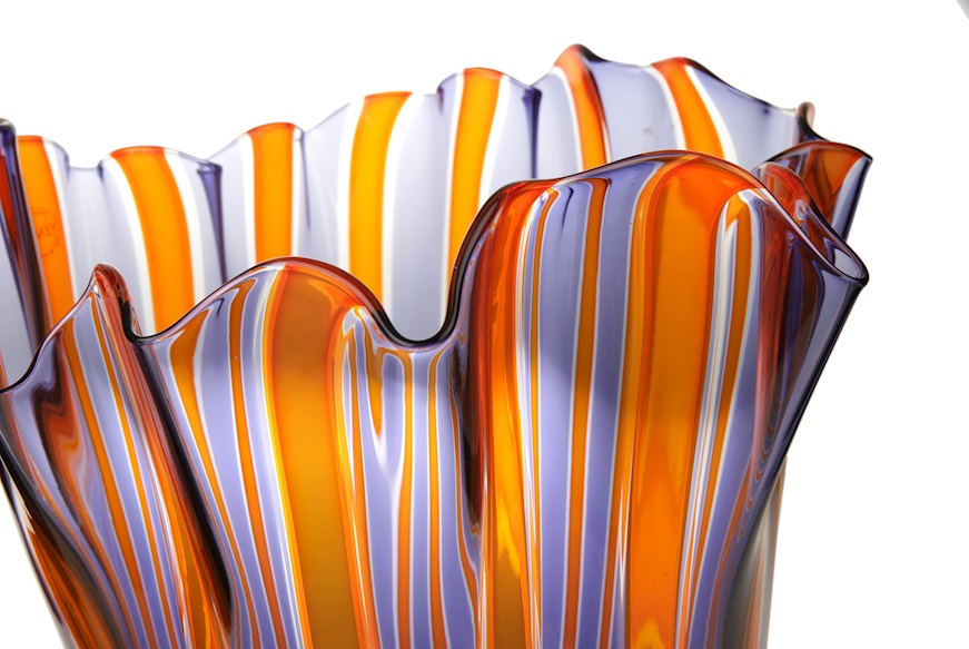 Vaso Fazzoletto vetro di Murano a canne indaco, arancio e cristallo Venini
