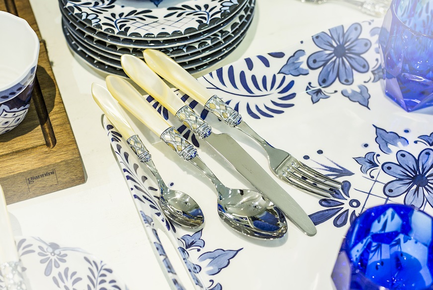 Cutlery set Aladdin steel ivory with chromed ferrule Bugatti