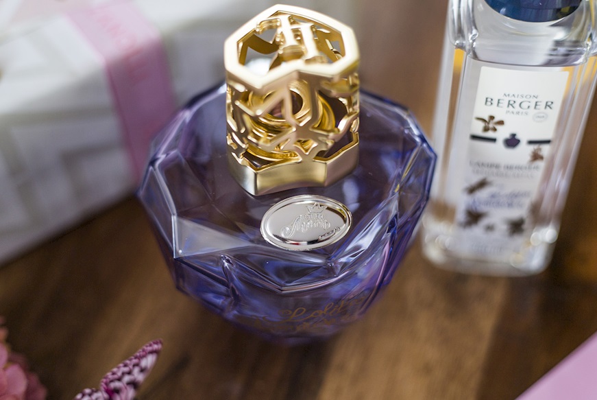 Gift Pack Lamp Lolita Lempicka with 180 ml perfume Maison Berger Paris